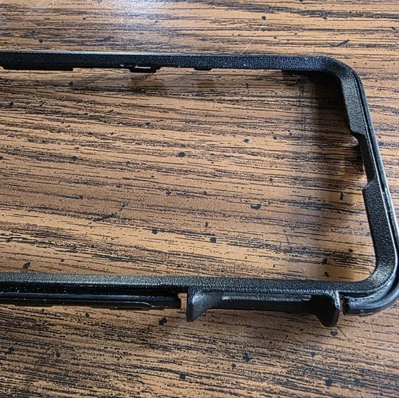Samsung Galaxy S10E and Otterbox Defender Pro Bundle
